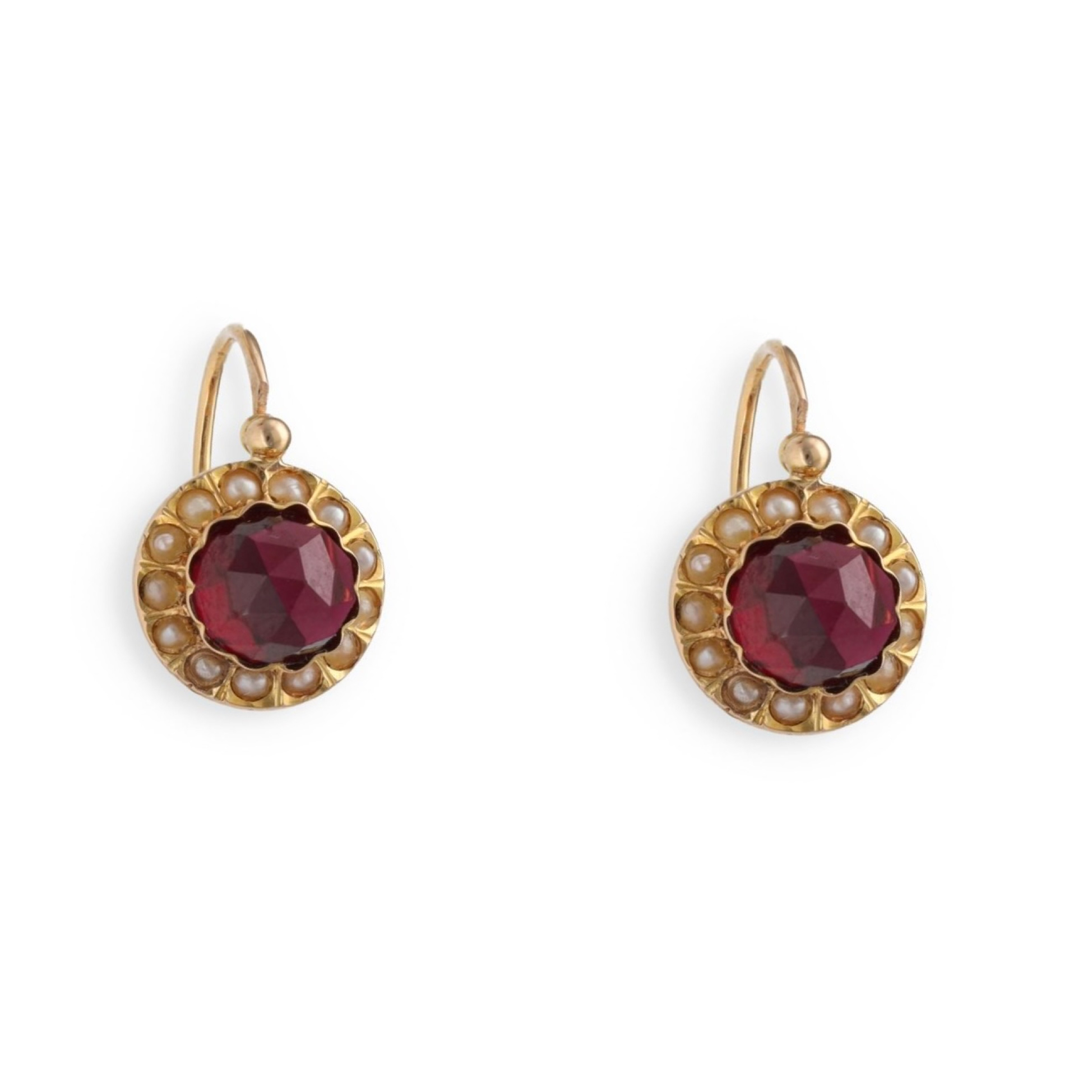 Boucles d’oreilles dormeuses 1900