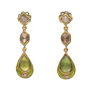 Boucles d’oreilles émail et roses de diamants
