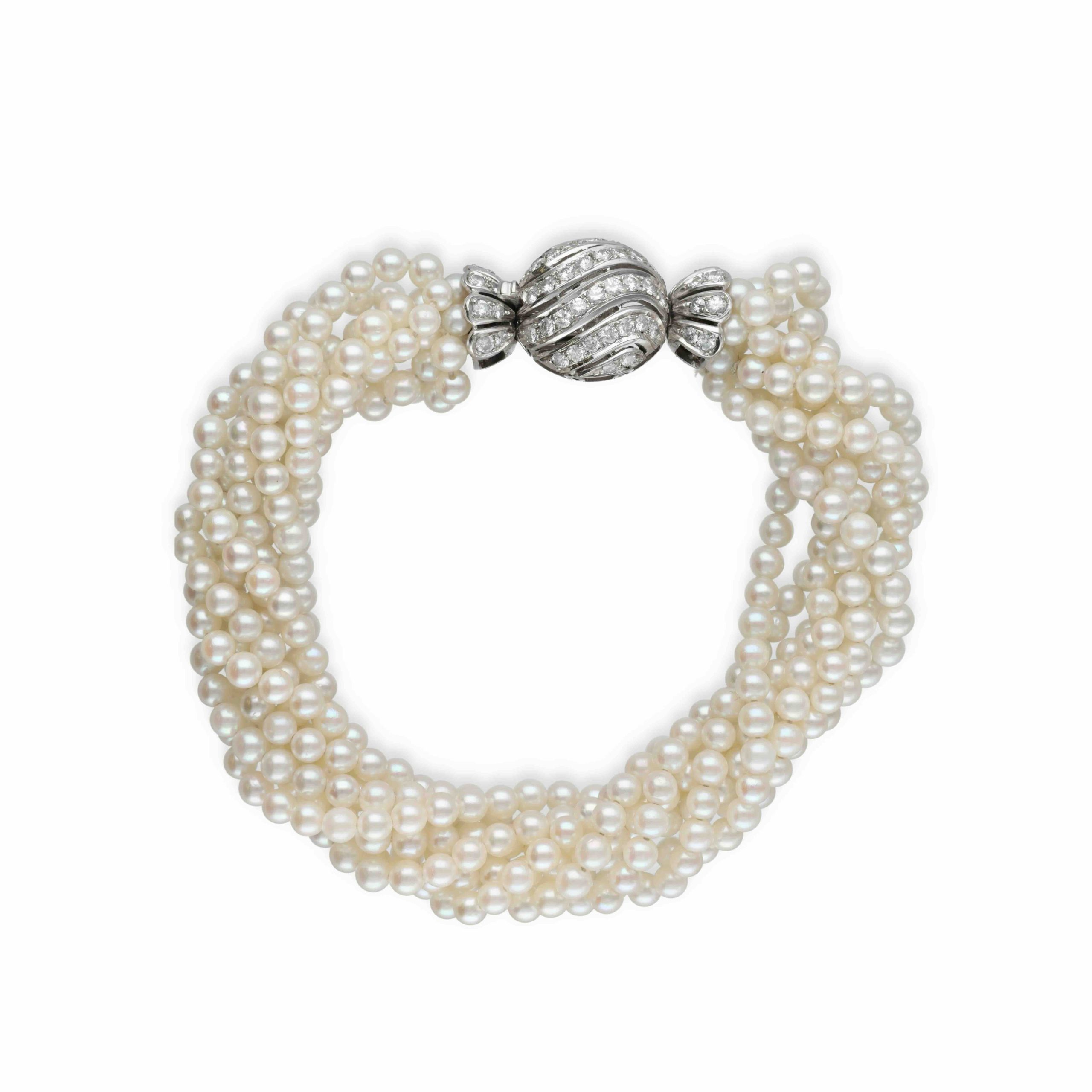 Bracelet perles et fermoir en diamants